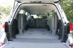 トヨタ ランドクルーザー200 前期モデル