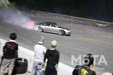 ドリドレナイト