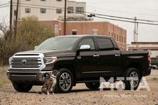 トヨタ タンドラ（北米仕様）