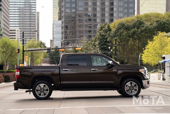 トヨタ タンドラ（北米仕様）