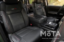 トヨタ タンドラ TRD Pro Army Green（北米仕様）