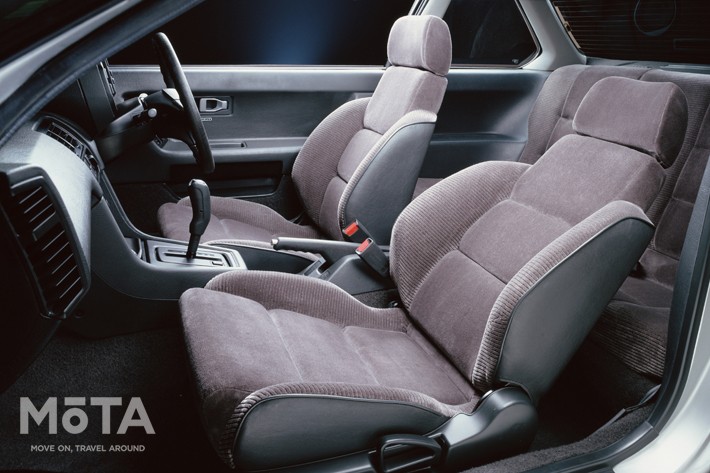 ホンダ プレリュード(3代目) 2.0XX インテリア