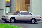 トヨタ クラウン（9代目：140系）