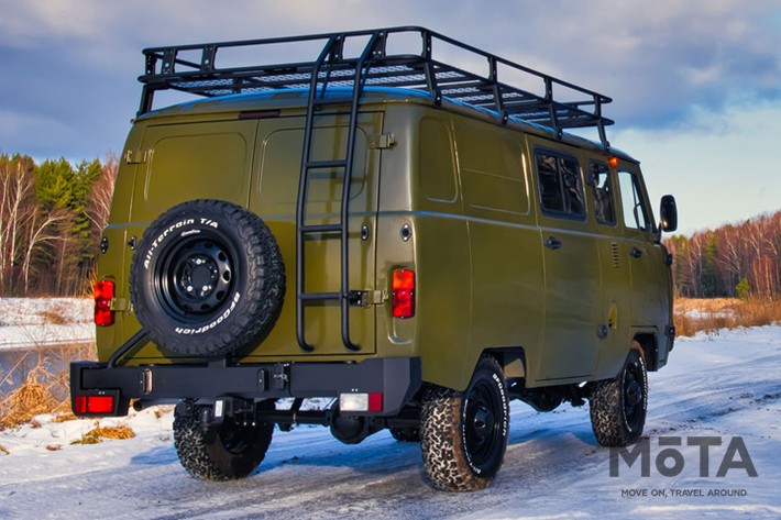 UAZ（ワズ）SGR Expedition
