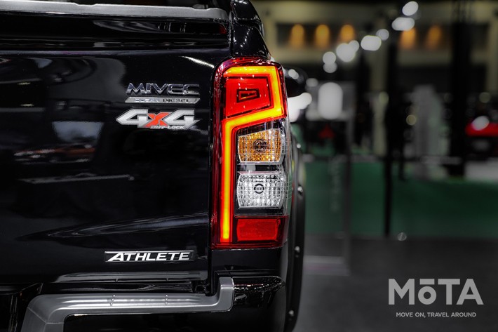 三菱 トライトン アスリート（海外仕様モデル）