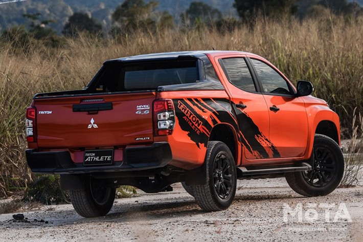 三菱 トライトン アスリート（海外仕様モデル）