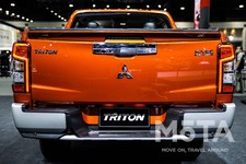 三菱 トライトン（海外仕様モデル）