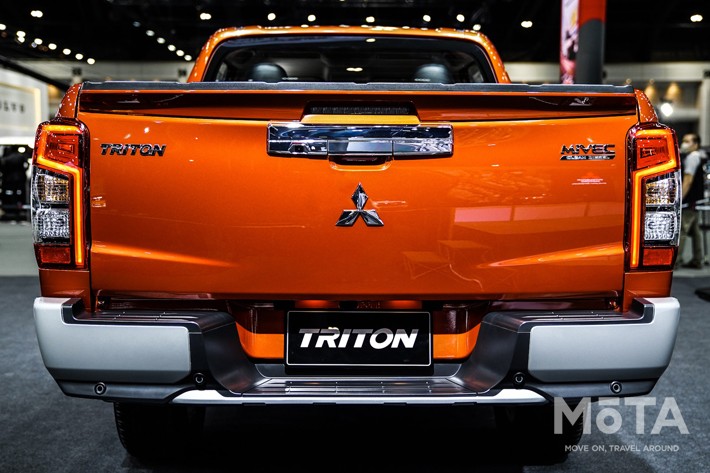 三菱 トライトン（海外仕様モデル）