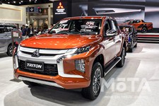 三菱 トライトン（海外仕様モデル）