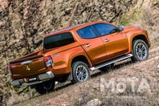 三菱 トライトン（海外仕様モデル）