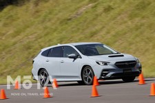 スバル 新型レヴォーグ(プロトタイプ) アイサイトX デモ走行