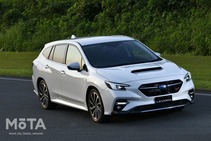 スバル 新型レヴォーグ STI Sport EX(プロトタイプ)