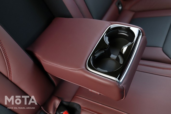 スバル 新型レヴォーグ STI Sport EX(プロトタイプ)