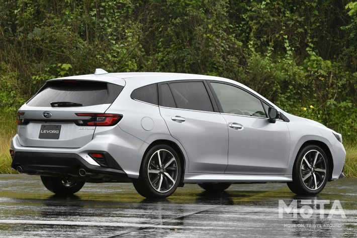 今や希少な国産ワゴン車対決 スバル 新型レヴォーグ Vs Mazda6ワゴン フォトギャラリー Mota 今や希少な国産ワゴン車対決 スバル 新型レヴォーグ Vs Mazda6ワゴン フォトギャラリー Mota