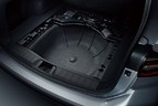 スバル 新型レヴォーグ 大型サブトランク