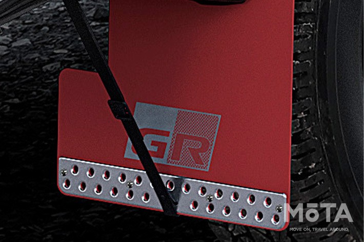 トヨタ 新型ハイラックス GRパーツ