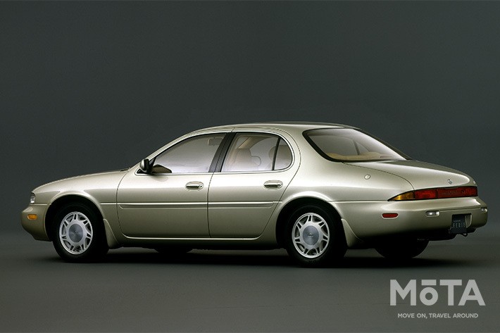 ■全長×全幅×全高(mm):4880×1770×1385 ■エンジン:V型8気筒 4130cc ガソリン ■最高出力(PS/rpm):270/6000 ■最大トルク(kg・m/rpm):37.8/4400 ■トランスミッション:4速AT ■駆動方式:FR ■販売期間:1992年~1996年 ※スペックは、1992年式 4.1タイプX AT