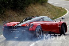 パガーニ ウアイラ