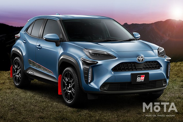 ヤリスクロスTRDフロントバンパーガーニッシュ ヤリスクロス用GRフロントバンパーガーニッシュ TRD(GRパーツ