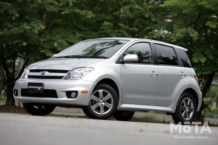 トヨタ 初代イスト