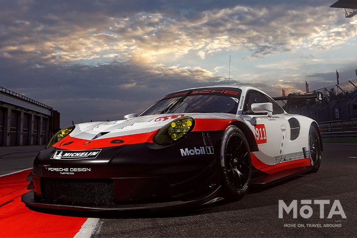 ポルシェ 911RSR