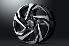 モデリスタ 新型車ヤリスクロス用 カスタマイズアイテム