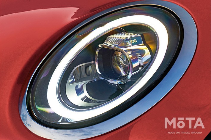 MINI 5 Door Rosewood Edition（ローズウッドエディション）