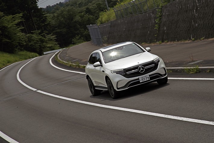 メルセデス・ベンツ EQC 400 4MATIC ダイヤモンドホワイト