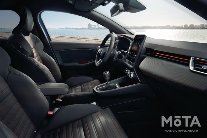 Renault NEW CLIO(日本名「ルノー ルーテシア」)