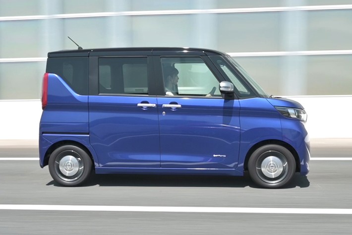 日産 ルークス AUTECH