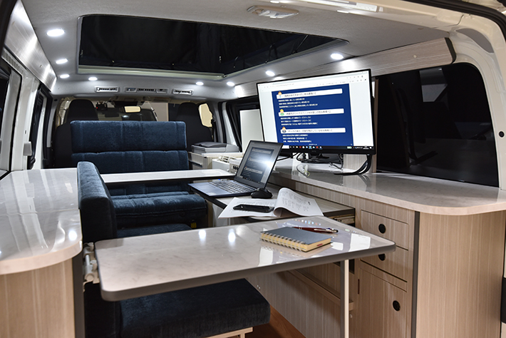 AutoExec Efficiency GripMaster カーデスク 車のワークステーションと