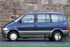 日産 初代セレナ（C23型）