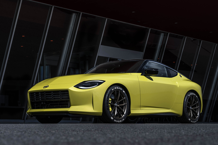 Zがカッコよく生まれ変わった 日産が新型フェアレディz Z35型 プロトタイプの概要を世界初公開 話題を先取り 新型車解説 Mota