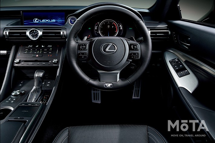 レクサス RC300 “F SPORT”