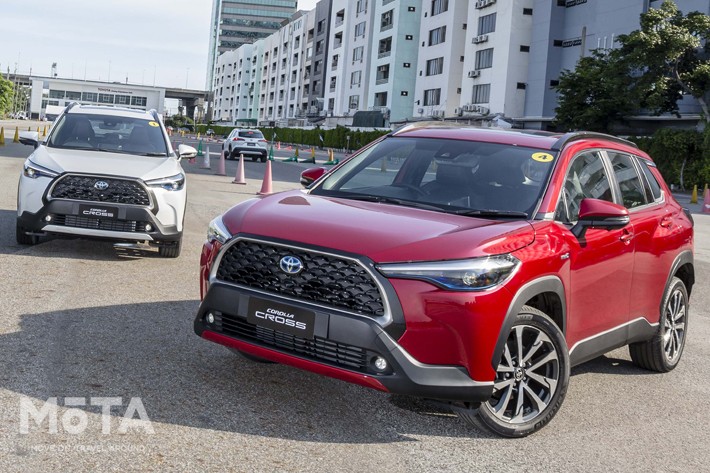 日産 新型エクストレイル（写真は北米仕様の新型「ローグ」）,トヨタ 新型カローラクロス