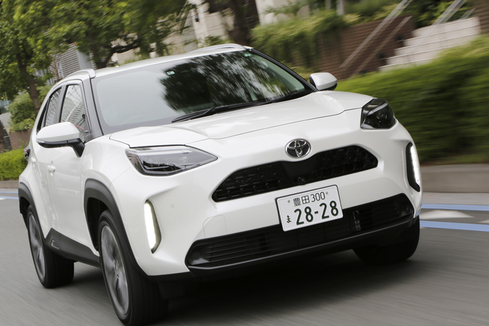 想像以上に広いヤリスクロスのラゲッジに注目 ヤリスクロスで車中泊はできる フォトギャラリー Mota