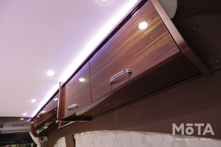 G-LIB CAMPER／日産ピーズフィールドクラフト