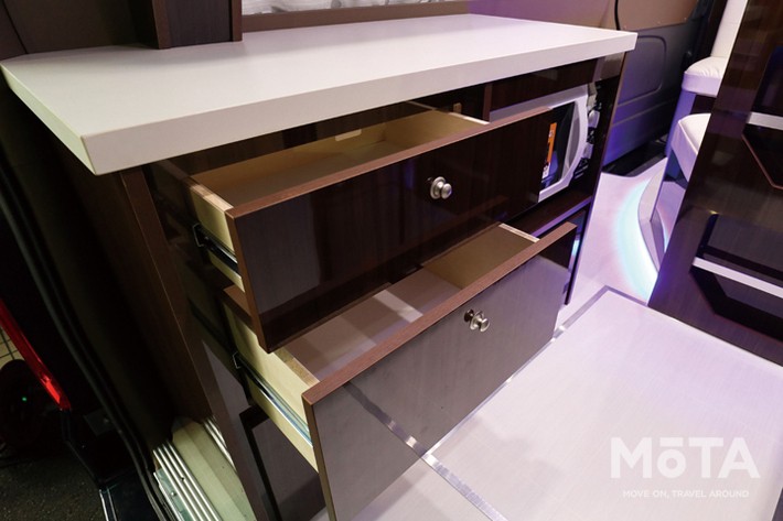 G-LIB CAMPER／日産ピーズフィールドクラフト