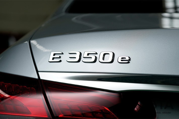 メルセデス・ベンツ 新型E E350e スポーツ