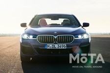iPhoneで施錠も！？ BMW 新型5シリーズがマイナーチェンジでハンズオフ機能を標準搭載