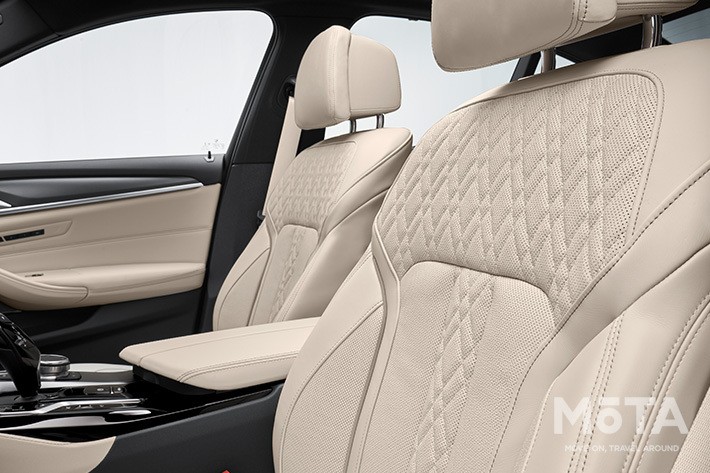 BMW 新型BMW530e xDriveセダン