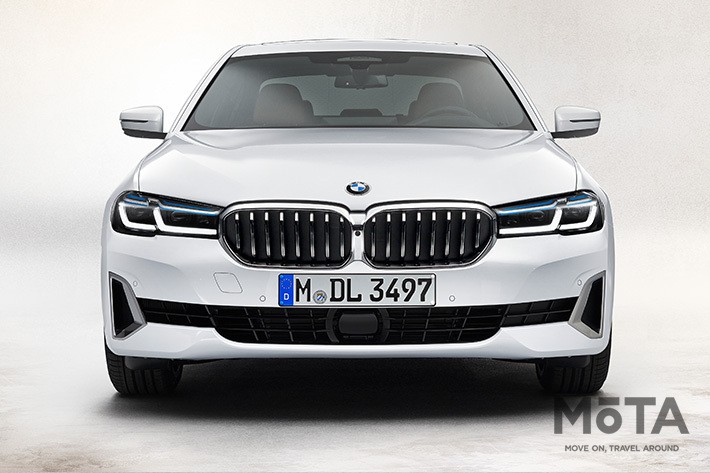 BMW 新型540iセダン