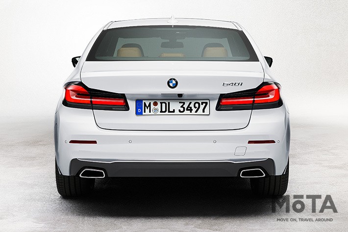 BMW 新型540iセダン