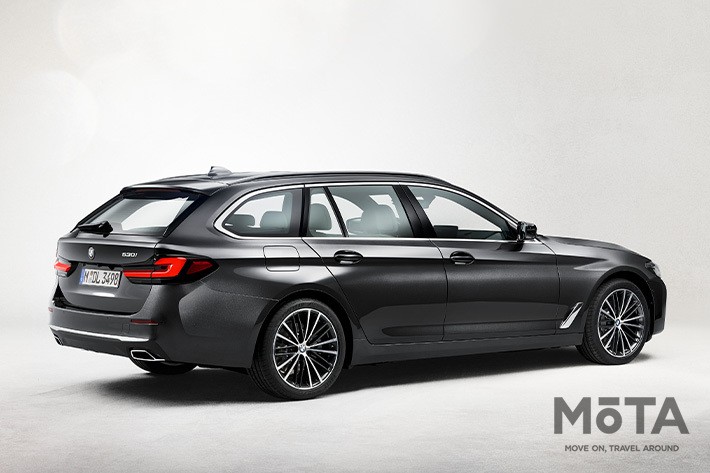 BMW 新型530iツーリング