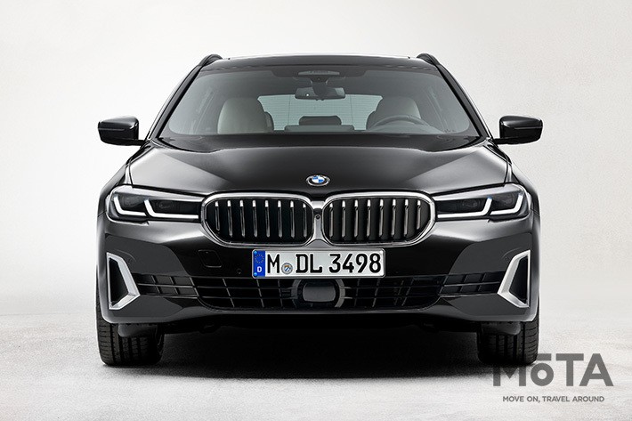BMW 新型530iツーリング