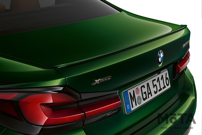 BMW 新型550i xDriveセダン