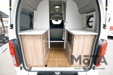 Amelia Light（アメリア ライト）／AtoZ