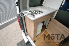 Amelia Light（アメリア ライト）／AtoZ