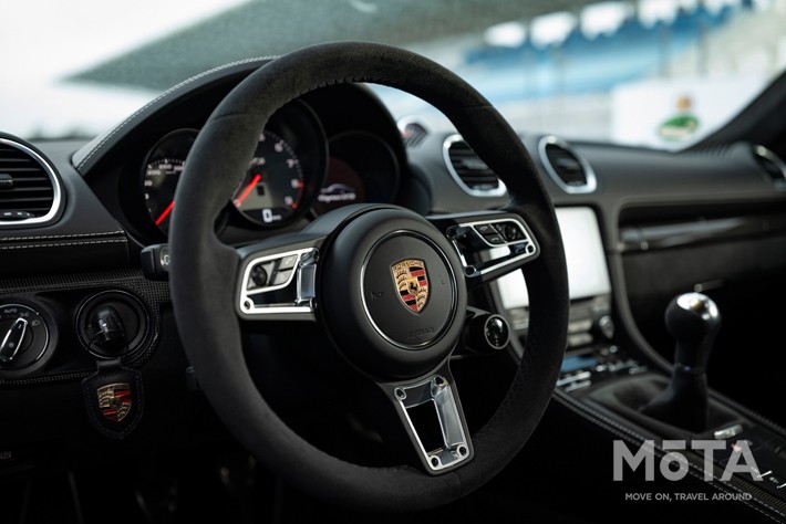 ポルシェ 718 ケイマン GTS 4.0