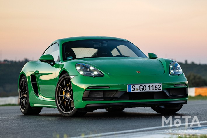 ポルシェ 718 ケイマン GTS 4.0
